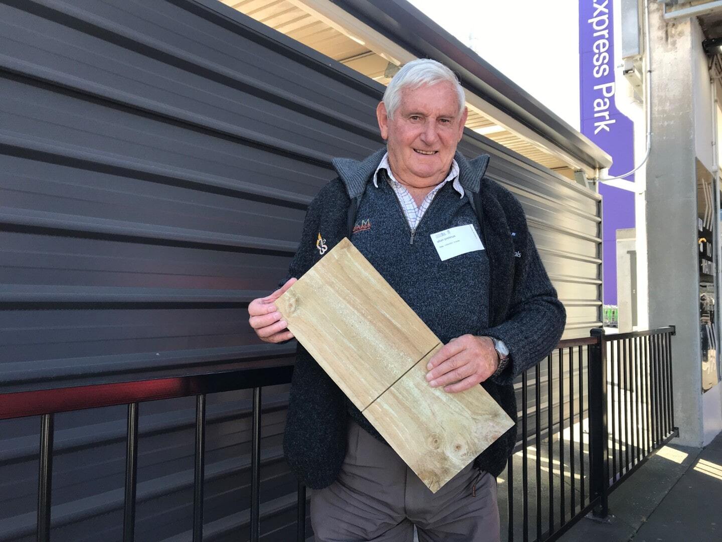 Allan Pretious JL (Large)-min