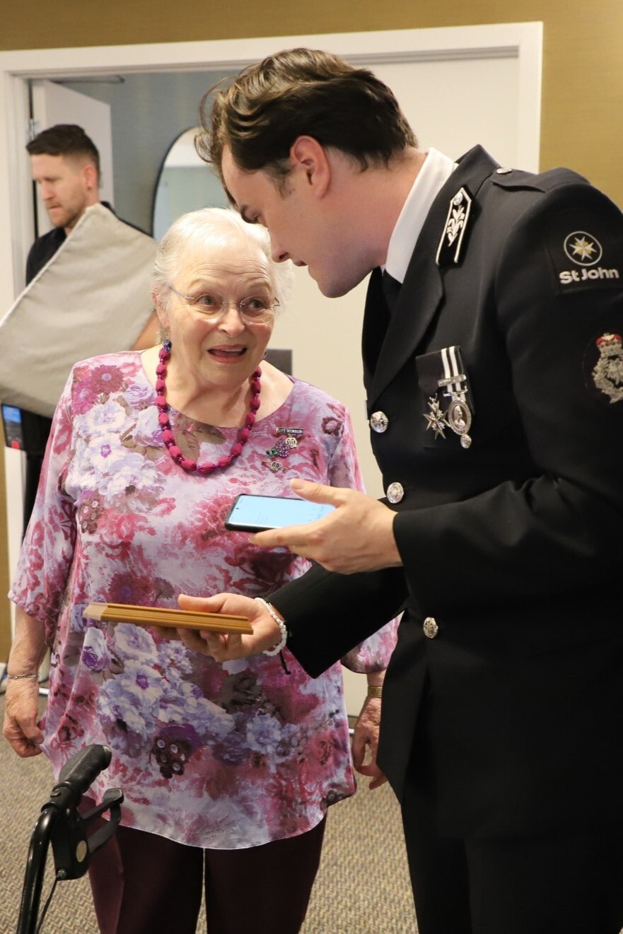 IMG_5881 (1) (Large)-min crop