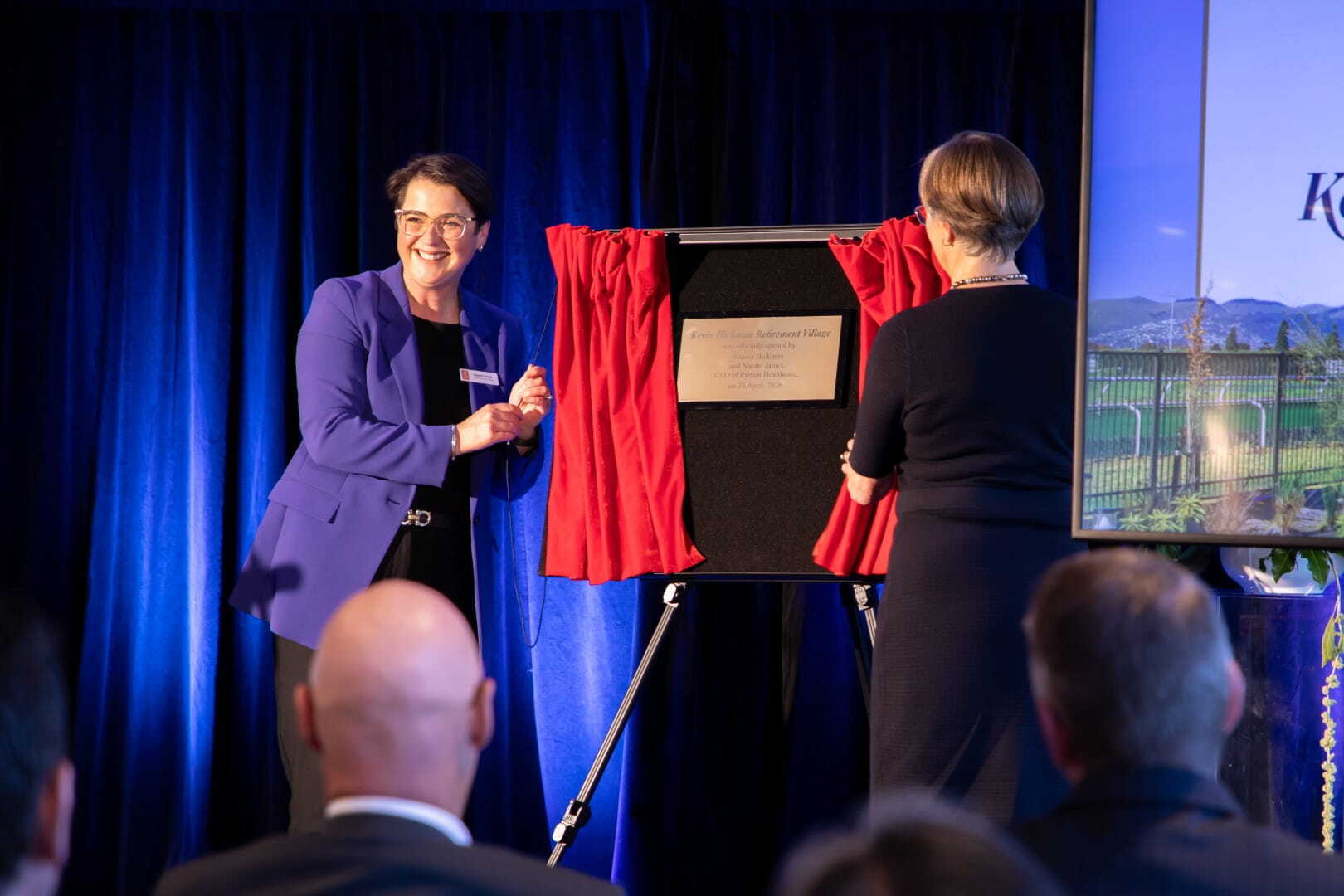 Kevin Hickman Grand Opening-15 (Large)