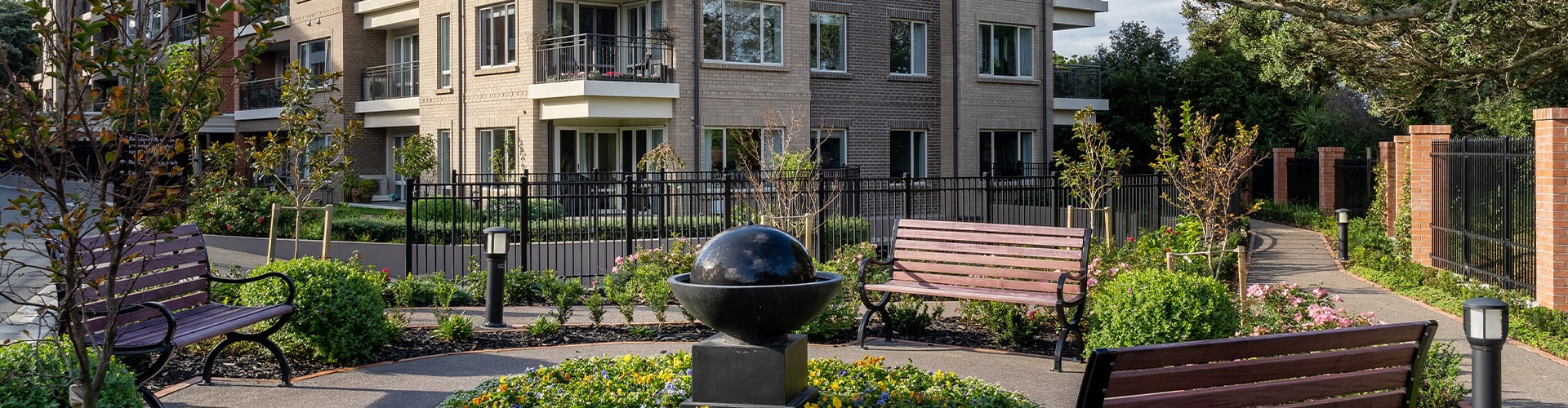 William Sanders Village-Exterior-02 1920x500